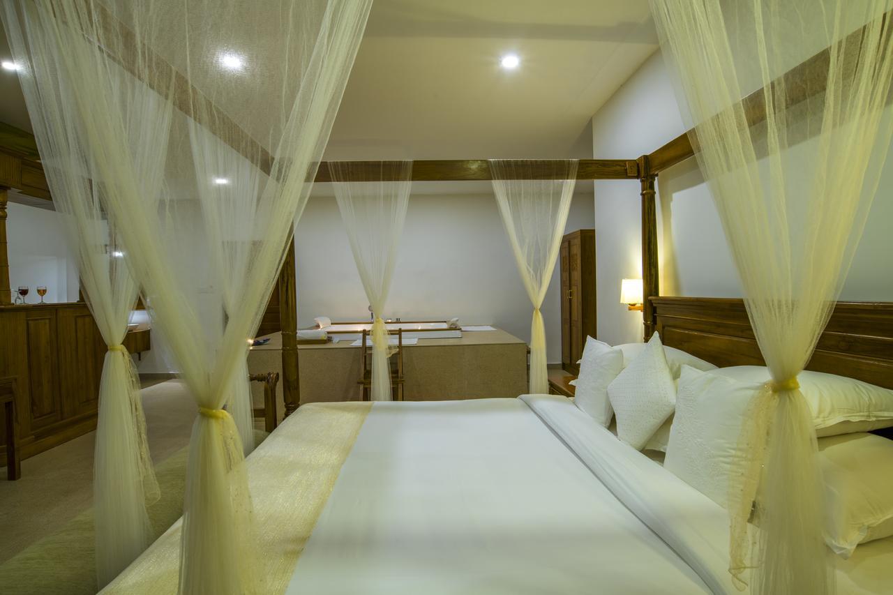 Olive Golden Ridge Resort Chinnakanal Exterior photo