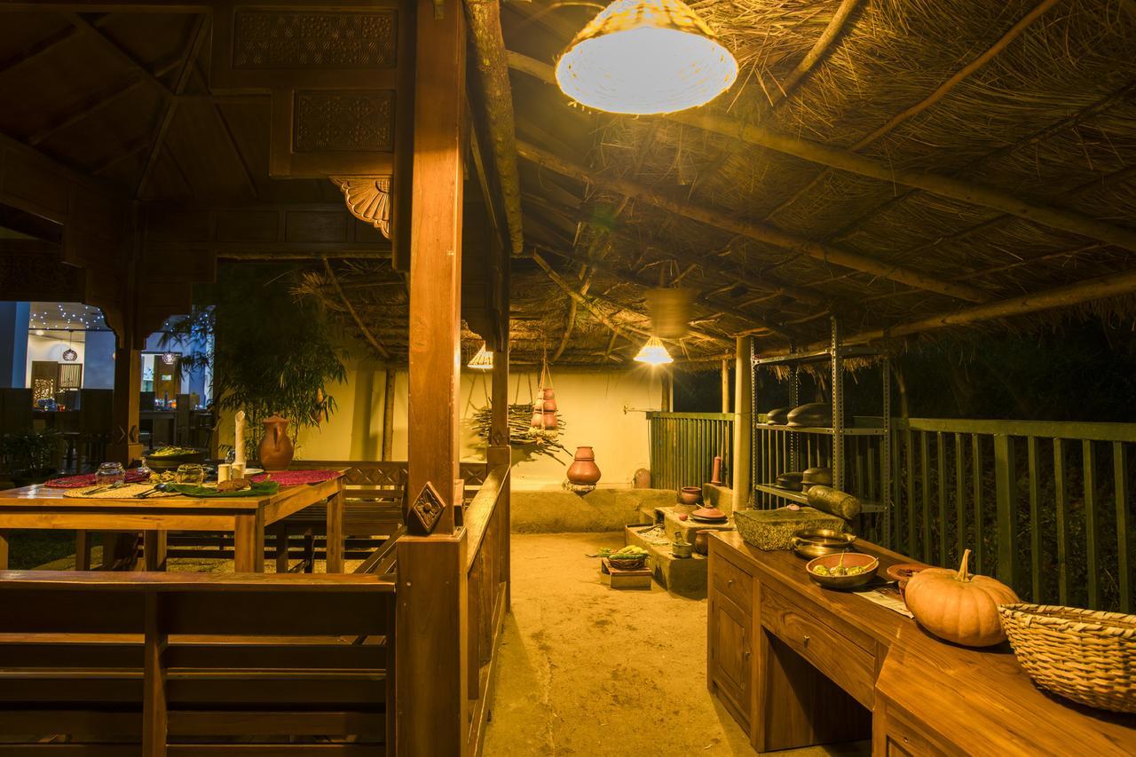 Olive Golden Ridge Resort Chinnakanal Exterior photo