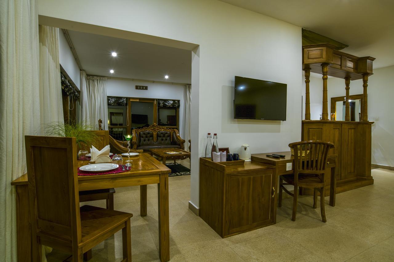 Olive Golden Ridge Resort Chinnakanal Exterior photo