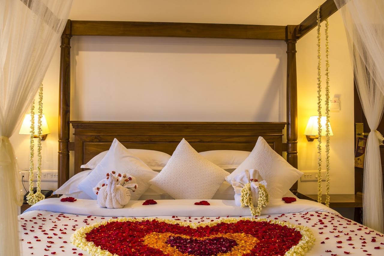 Olive Golden Ridge Resort Chinnakanal Exterior photo