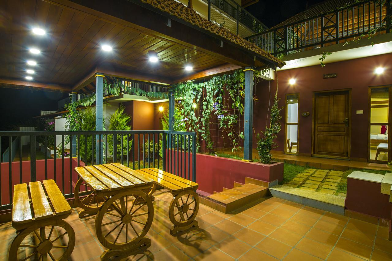 Olive Golden Ridge Resort Chinnakanal Exterior photo