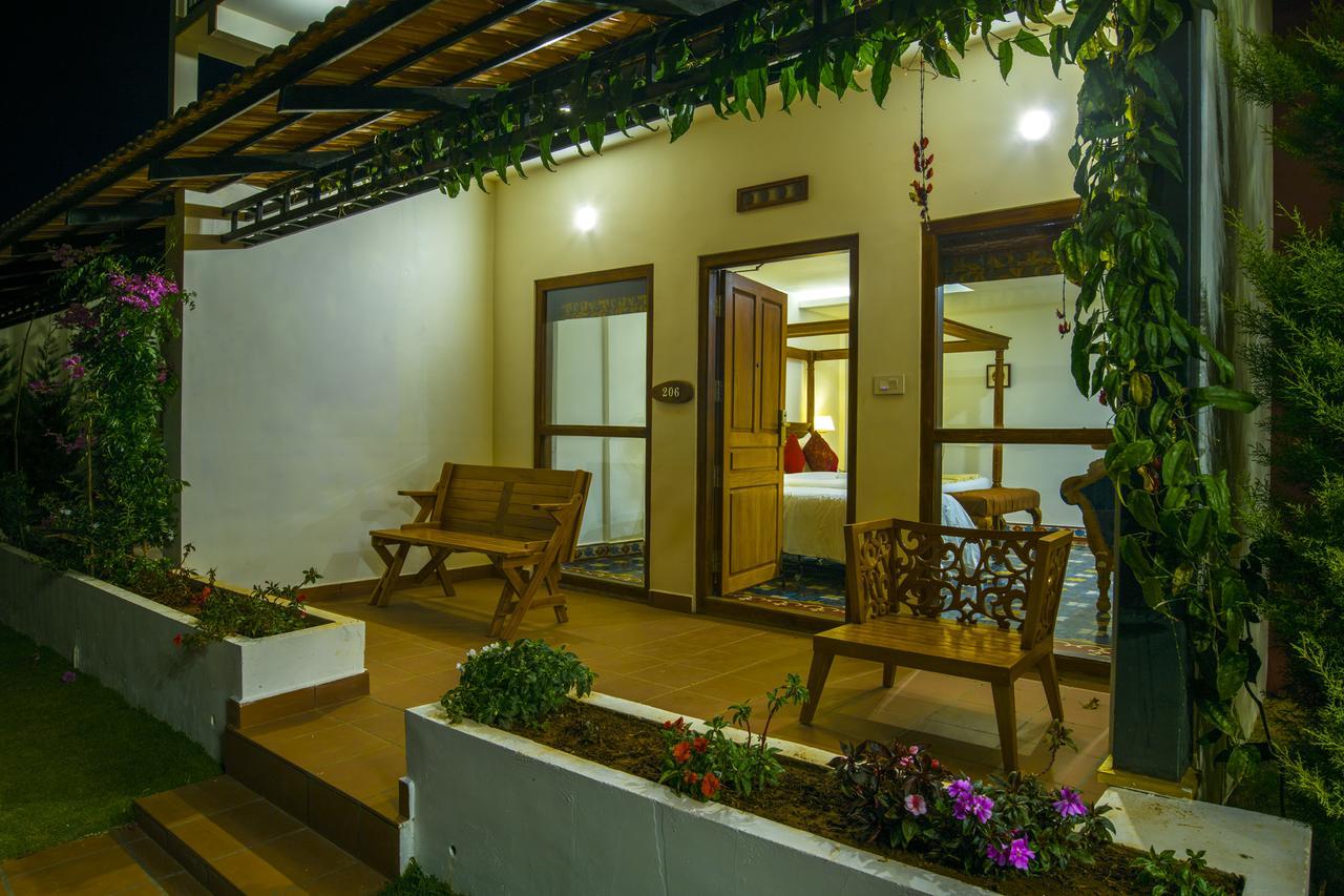 Olive Golden Ridge Resort Chinnakanal Exterior photo
