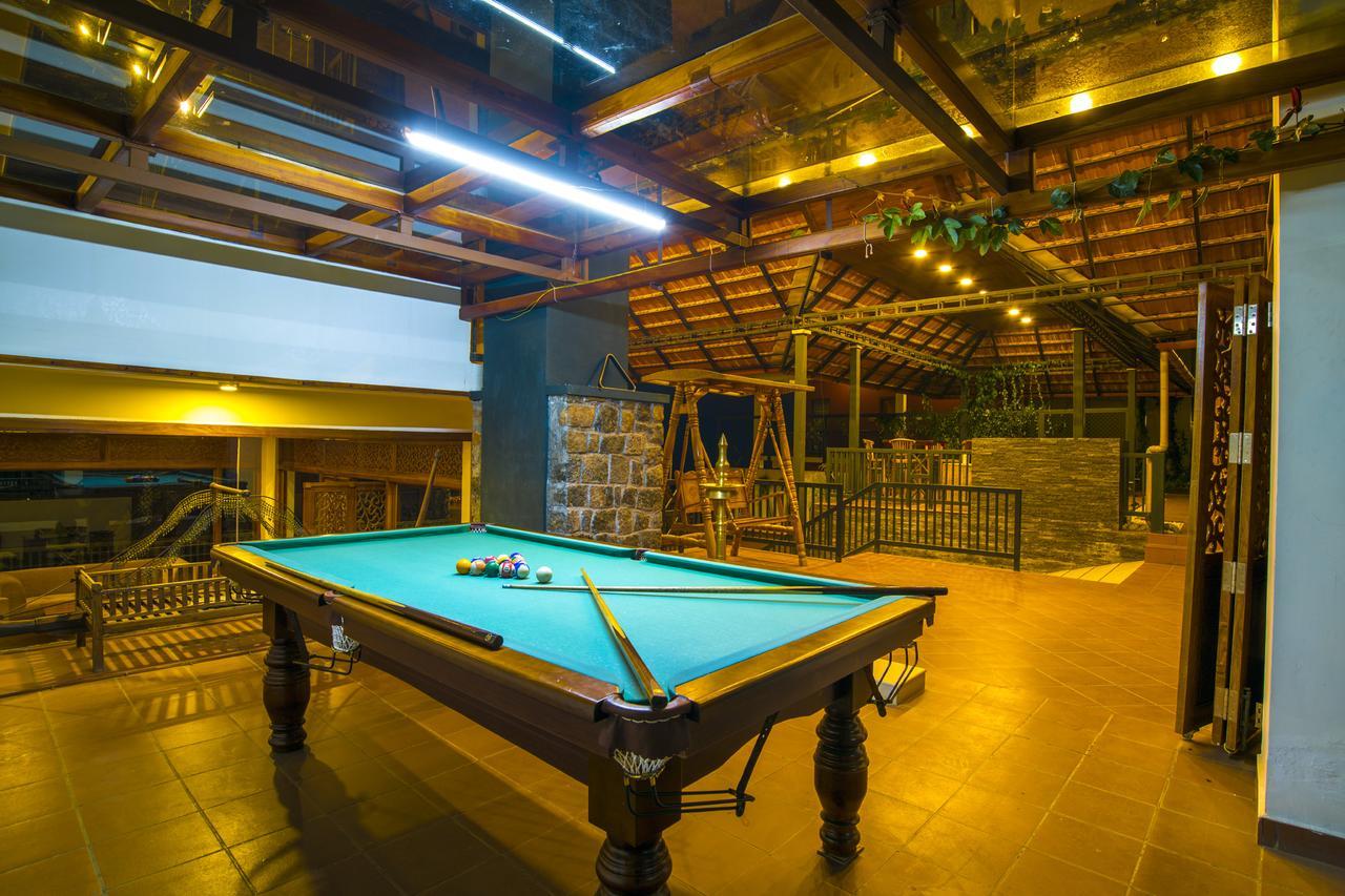 Olive Golden Ridge Resort Chinnakanal Exterior photo